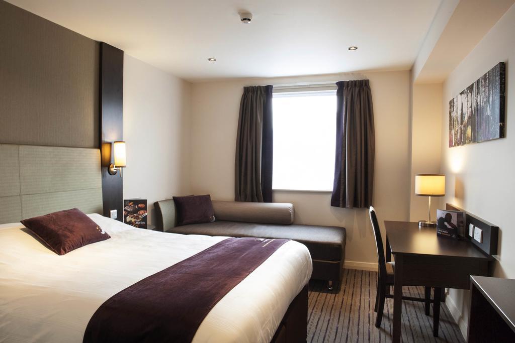 Premier Inn Edinburgh A1 - 穆塞尔堡 外观 照片