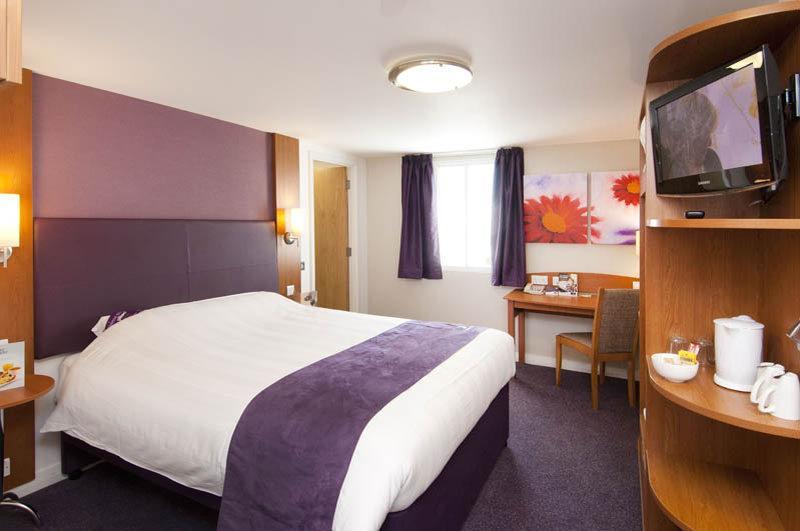 Premier Inn Edinburgh A1 - 穆塞尔堡 外观 照片